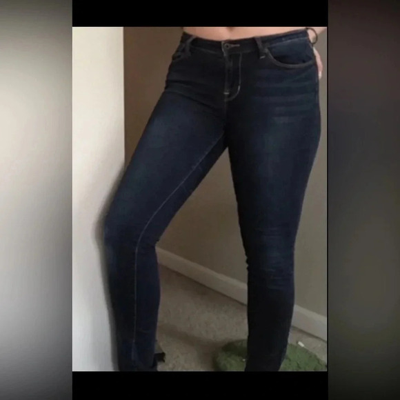 Lucky Brand Brooklyn Skinny Dark Wash Jeans Size 8 Regular - Picture 2 of 6